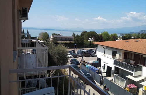 Bardolino Apartment | Captivating Sunset Views - Bardolino by the Lake