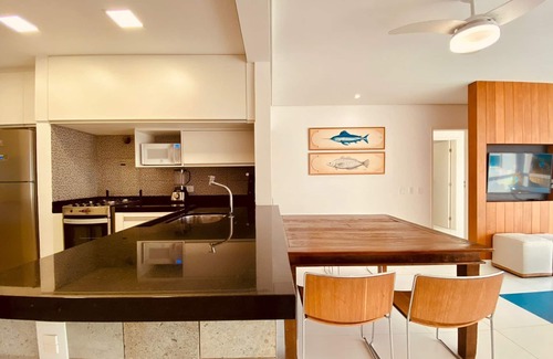 Sao Sebastiao Apartment | Unforgettable Stays at Camburyzinho Beach with Pool & Spa