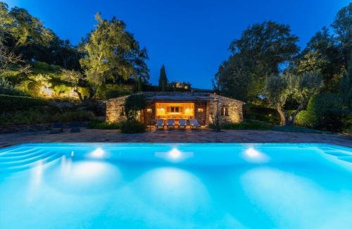La Mole Villa | Magical villa 14 pers pool Clim