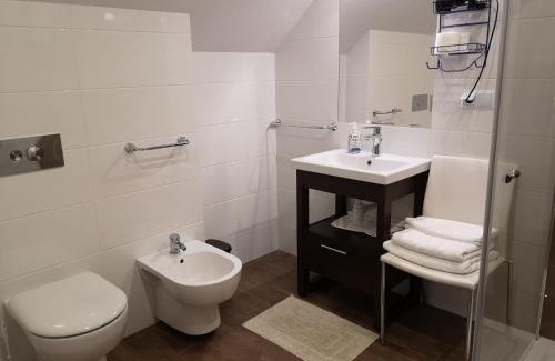 Bodzentyn House | Enchanting Magiczny Zakątek: Pool & Kitchen Amenities Await