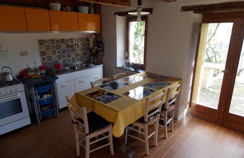 Magliolo Cottage | Discover Magliolo: Seaside Bliss Meets Mountain Retreat