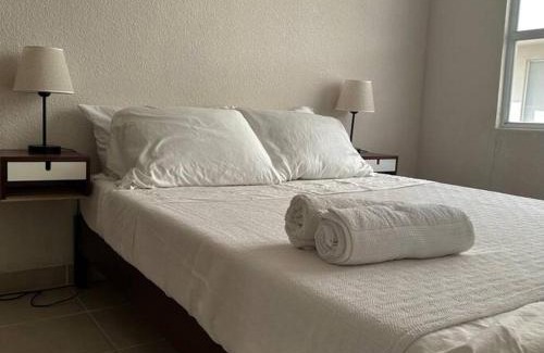 Ayala House | Inviting Casa con Alberca en Tlayecac for Your Family Getaway
