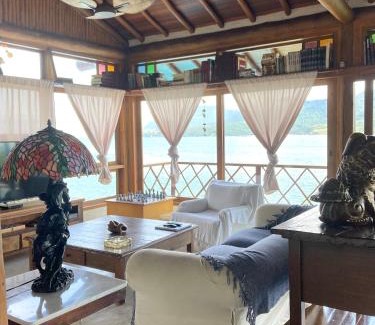 Cambaquara House | Elegant Magnífica Costeira: Guest Rated 9.8 & Oceanfront Bliss