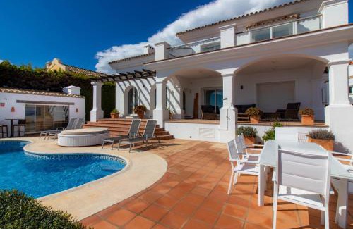 Manilva Villa | Beautiful Villa Near Sotogrande with Ocean View and Pool