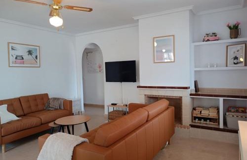 Puerto Marino Villa | Magnífica villa con piscina privada y barbacoa R48 by Novadesta