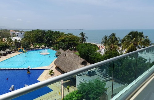 Papare Apartment | Beachfront Paradise: Costazul 405, Rated 9.6 by Guests