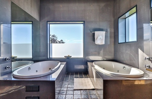 Brenton-on-Sea House | Elegant Villa Overlooking Garden Route in Knysna, South Africa