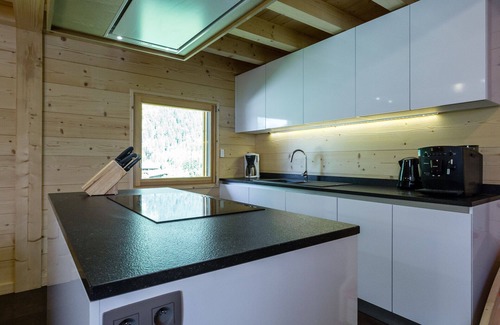 Les Bossons Ski Chalet | Scenic Chalet with Breathtaking Views in Chamonix Les Bossons