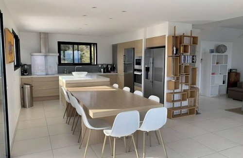 Tarcu Villa | Idyllic Villa with Heated Pool and Breathtaking Views