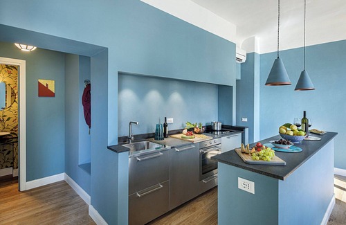 Santo Spirito Apartment | Elegant 3BD Designer Apartment in Prime Florence Location