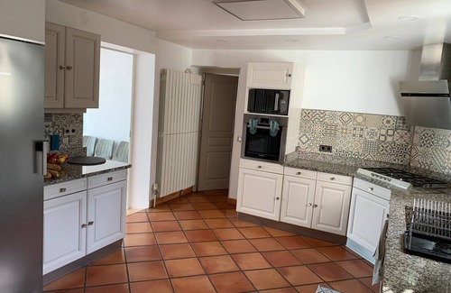 Saint-Cyprien Villa | Beautiful Villa with Pool and Ocean View for Your Getaway
