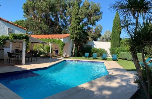 Saint-Cyprien Villa | Beautiful Villa with Pool and Ocean View for Your Getaway