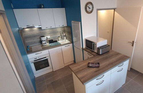 Cabourg Apartment | Beautiful Oceanfront Apartment with Pool and 9.8 Rating