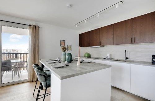 Clichy Apartment | Comfortable 3BR Apartment Near the Seine - Family Friendly