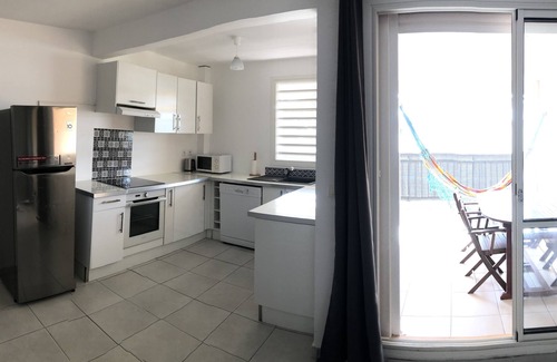 Pointe de la verdure Apartment | Beachside 10/10 Rated Apartment with Ocean View Amenities