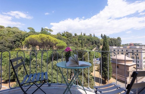 Flaminio Apartment | Delightful Apartment Near Piazza del Popolo with Kitchen