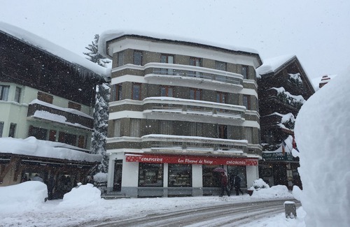 Megeve Apartment | Elegant Apartment in Megève: Downtown with Top Amenities