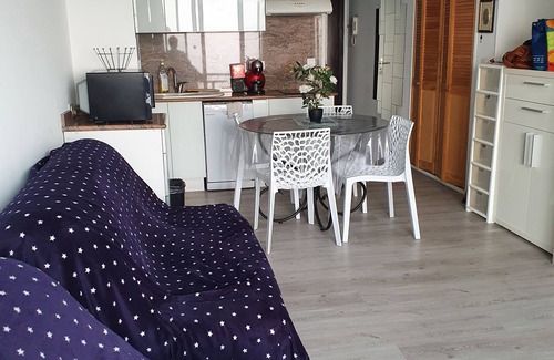 Fabron Apartment | Beautiful Studio in Nice - Promenade Des Anglais with Ocean View