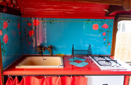Mezos House | Enchanting Bohemian Caravan 1930 with Ocean View Amenities