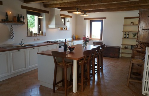 Magliano di Tenna House | Family-Friendly Villa with Pool & Breathtaking Ocean Views