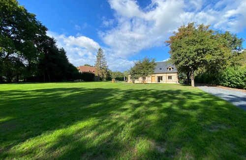 Saint-Arnoult Villa | Charming Half-Timbered Villa Near Deauville's Stunning Coast