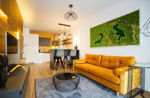 Oradea Apartment | Premier Stay at Prima Residence: 4-Star Luxury Awaits