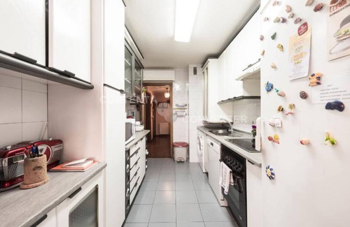 Barajas Apartment | Idyllic Garden Oasis in Madrid for 10 Guests - Top Rated