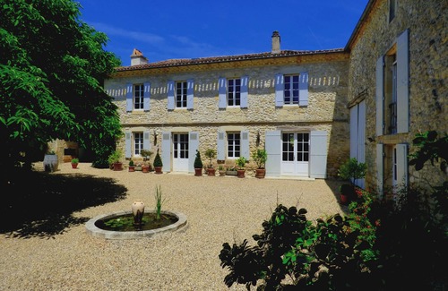 Montcaret House | Exceptional Maison de Maître & Cottage with Pool and Games Room