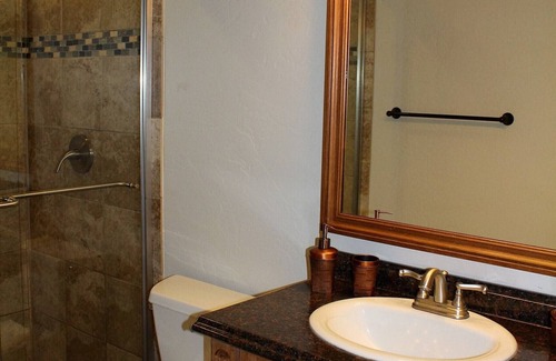 Grand Country Estates House | Idyllic Mountain Cabin with Scenic Views & Top Amenities