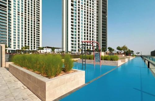Za'abeel 2 Apartment | Exceptional 3BR Apartment with Burj Khalifa Views & Pool