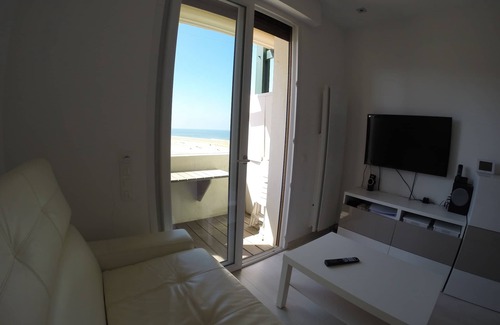 Soorts-Hossegor Apartment | Ocean View Studio with Pool & Family-Friendly Amenities