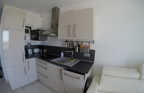 Soorts-Hossegor Apartment | Ocean View Studio with Pool & Family-Friendly Amenities