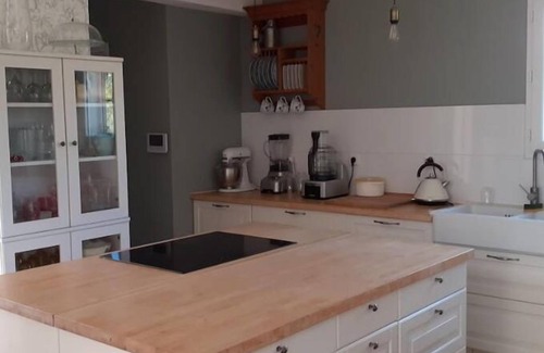 Cannes-et-Clairan House | Magnificent property with large grounds and swimming pool