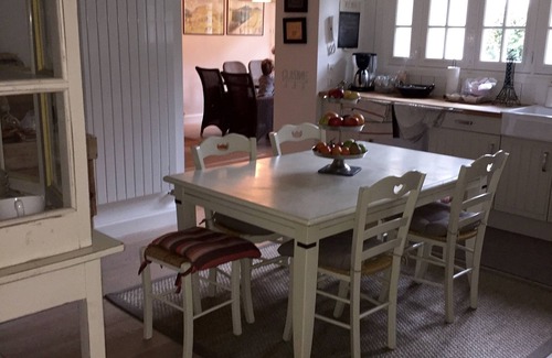 Deauville City Centre House | Prime Property with Ocean Views in Deauville - Guest Rated 10/10