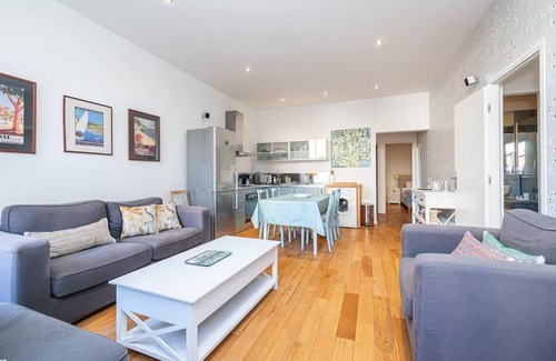 Old Town Apartment | Magnificent provencal, all furnished, beach 300m