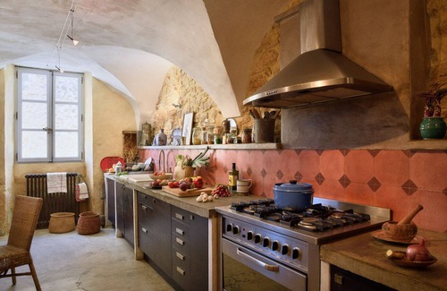 Aigaliers House | Inviting Provencal House with Ocean View and Private Pool