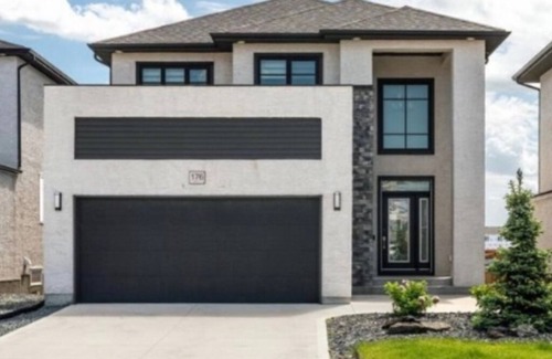 Fort Gary House | Magnificent Stylish Escape