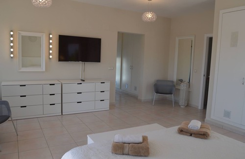 Media Luna Villa | Superb 3 Bedroom Villa with Private Pool and Perfect Rating