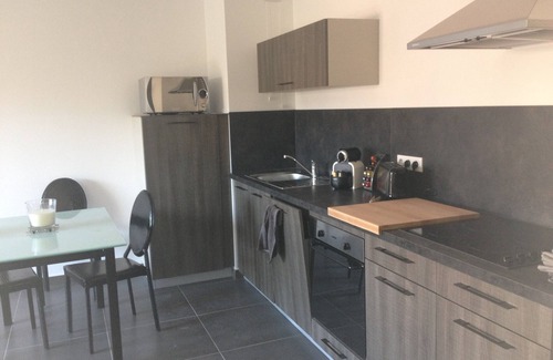 Propriano Apartment | Top-Rated T3 Hotel in the Heart of City Center