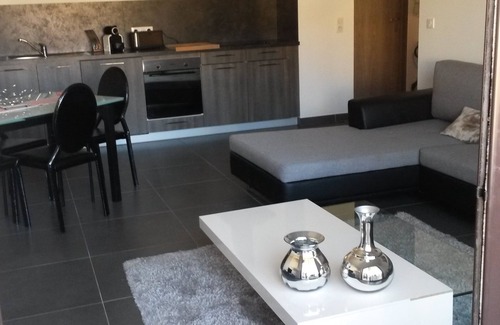 Propriano Apartment | Top-Rated T3 Hotel in the Heart of City Center