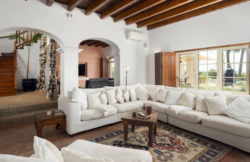 Atalaia Villa | Magnificent traditional villa [21]