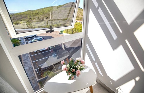 Piscadera Apartment | Elegant Ocean View Condo with Pool, Spa & Gym Access