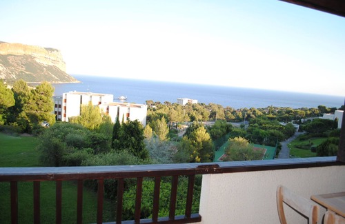 Cassis Apartment | Scenic Cap Canail Retreat with Pool and Tennis Court
