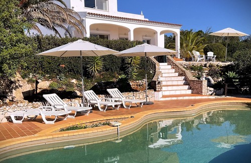 Silves House | Breathtaking Ocean Views in Nature, Ideal for Privacy Seekers
