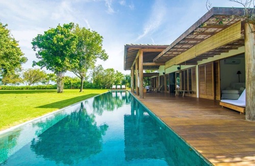 Puerto Seguro Center Villa | Scenic Retreat with Private Pool in Trancoso - BAH022