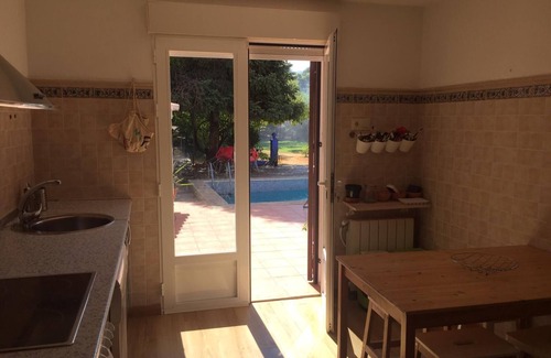Huetor Vega House | Elegant Villa with Pool, Near Granada and Sierra Nevada