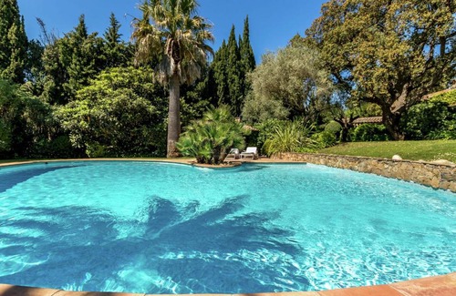 Grimaud Villa | Elegant Villa with Private Pool Near Port Grimaud & Saint Tropez