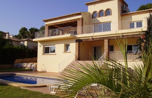 Javea Villa | Exquisite Villa with Sea View, Private Pool & Breakfast