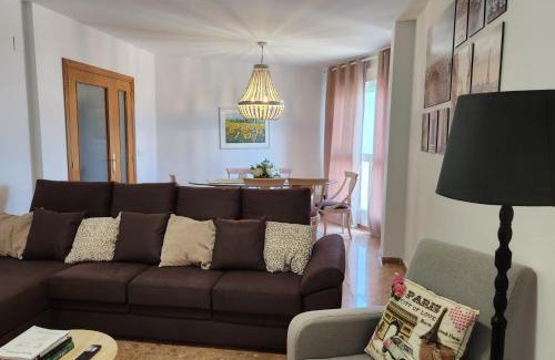 Burriana Apartment | Exceptional Burriana Apartment with Family-Friendly Amenities