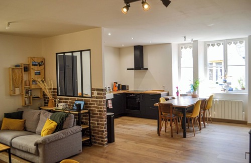 Villefranche-sur-Saone Apartment | Lovely Apartment in the Heart of Downtown - Rated 9.4/10
